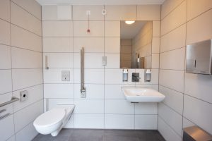 Öffentliche WC-Anlage Behindertengerecht